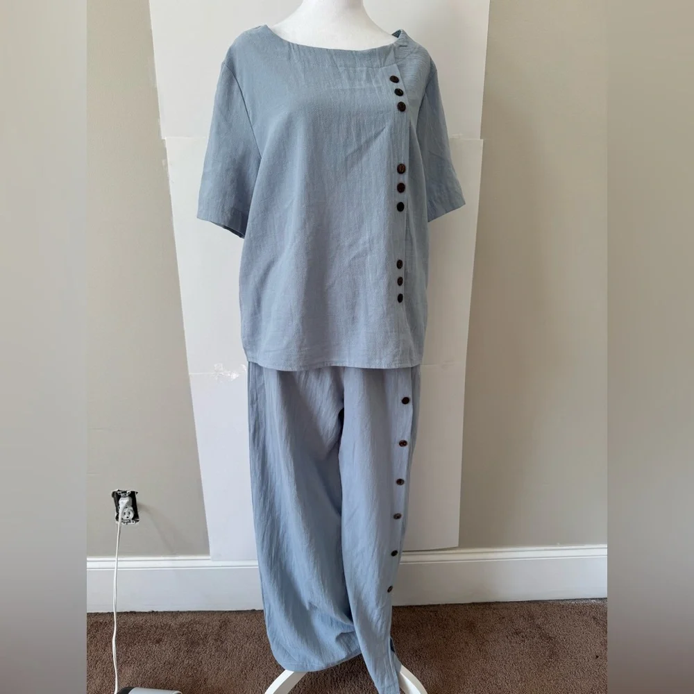NWT light blue cotton wide leg flowy pants and blouse set with button detail - Picture 1 of 7